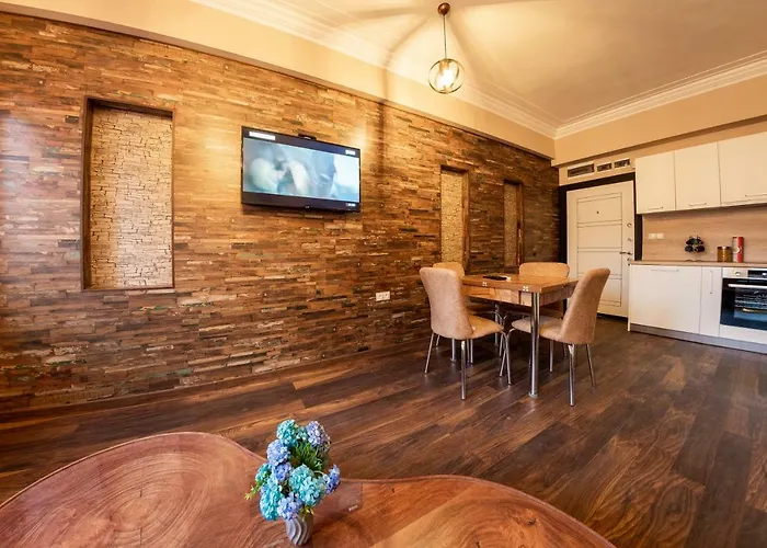 Апартаменты Artist Life *